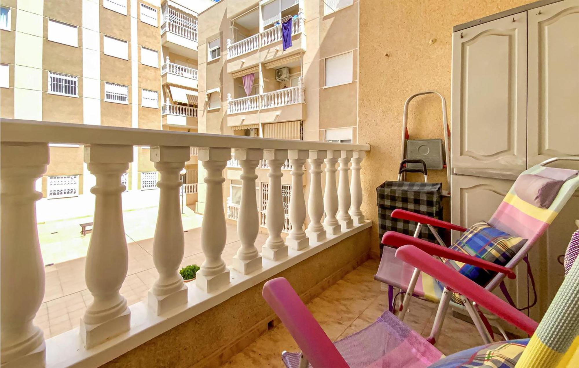 1 Bedroom Pet Friendly Apartment In Torrevieja Exteriér fotografie